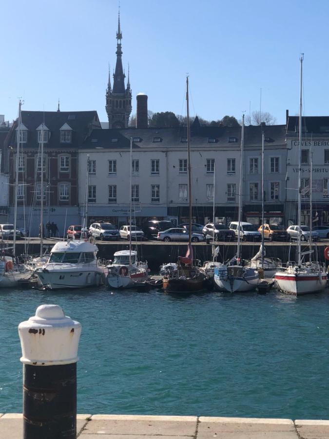 Captain Yoo - Benec' - App Industriel Sur Le Port Fécamp Esterno foto